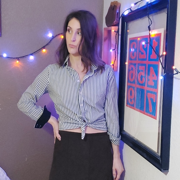 Banana Republic Non-Iron Fitted Striped Long Sleeve Button Down Shirt Women's 8 - Picture 3 of 6